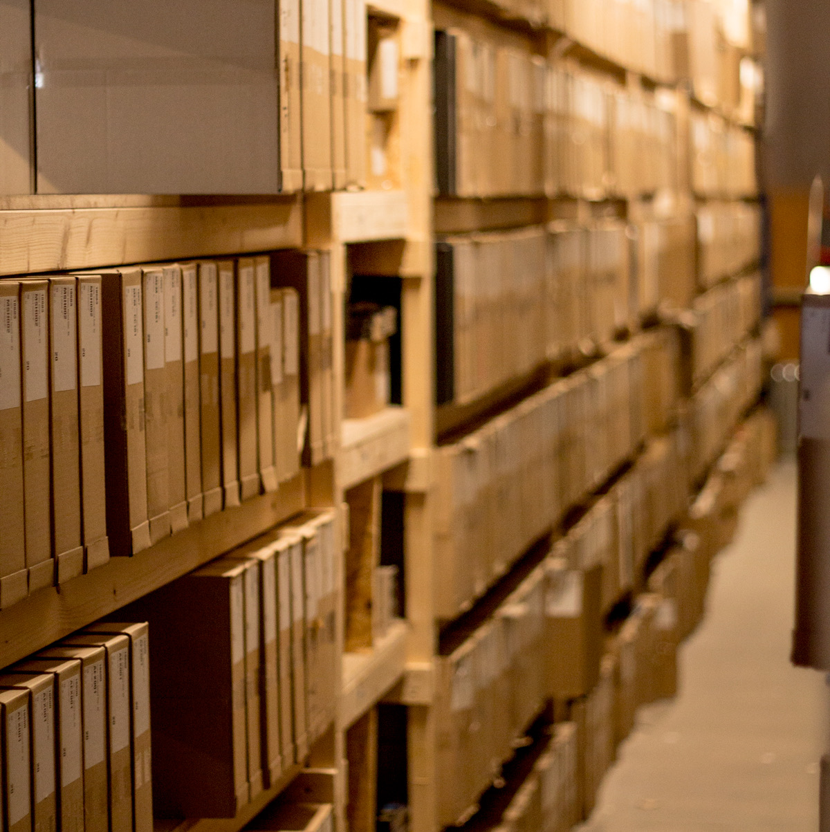 YOYAKU Distribution Warehouse