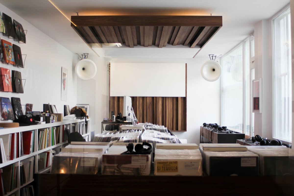 YOYAKU Record Store frontal view